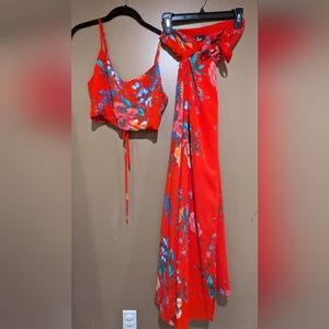 Two-piece set from Lulu's floral red, size medium